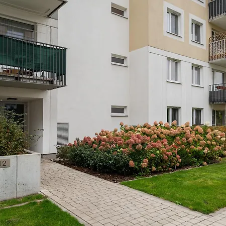 Marywilska With Garden By Bookinghost Lejlighed Warszawa