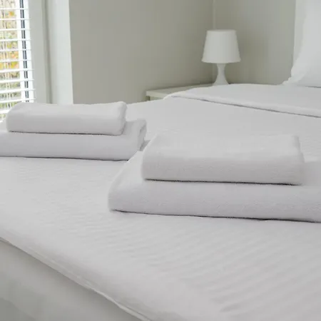 Marywilska With Garden By Bookinghost