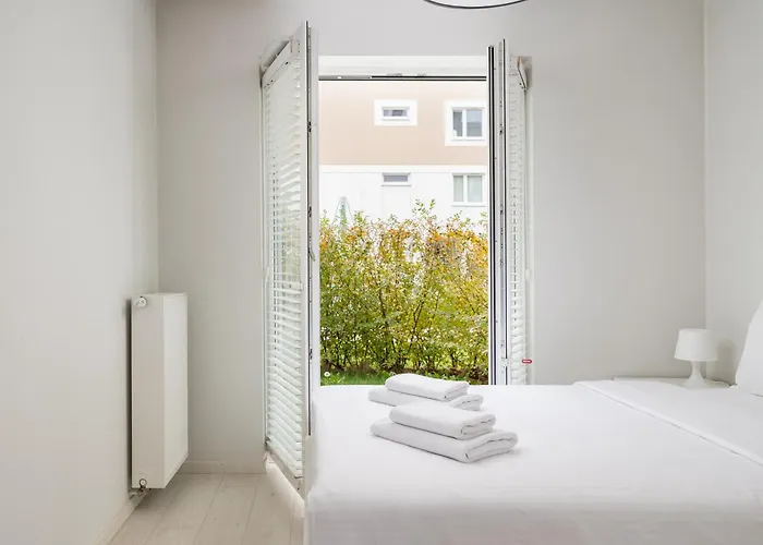 Apartament Marywilska With Garden By Bookinghost *